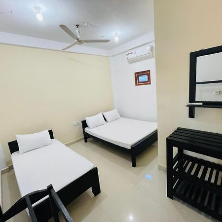 Natraj Guest House Trincomalee Εξωτερικό φωτογραφία