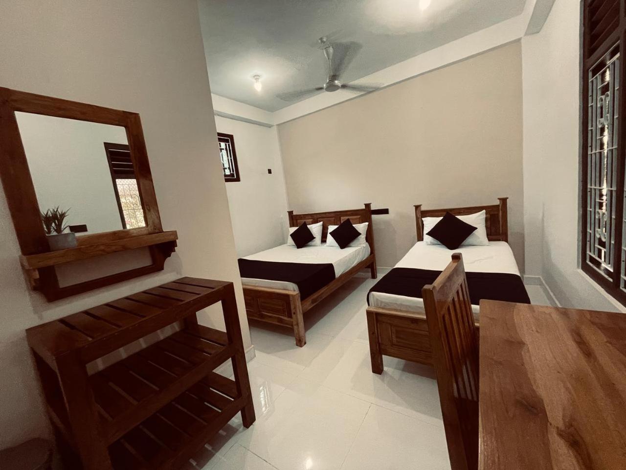 Natraj Guest House Trincomalee Εξωτερικό φωτογραφία